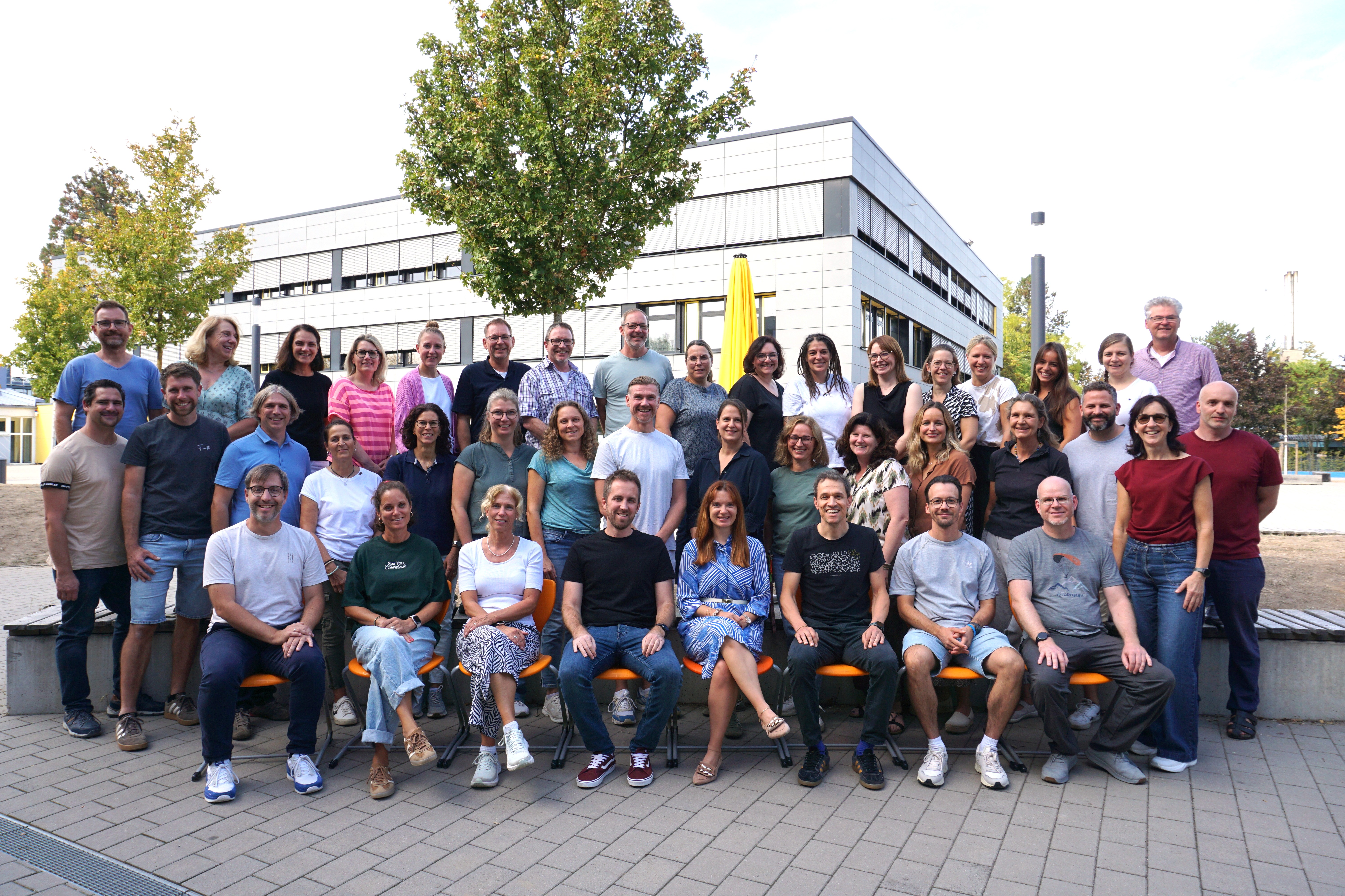 2026 09 29 Lehrerfoto verändert